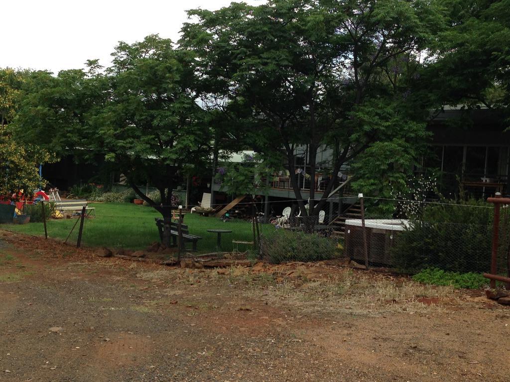 布勒瓦瑞安住宿加早餐旅馆 达博 外观 照片